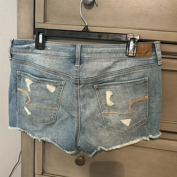 American Eagle cutoff denim shorts - Picture 2 of 5